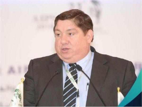 Cazenave denunció la cuenta falsa kachiãi