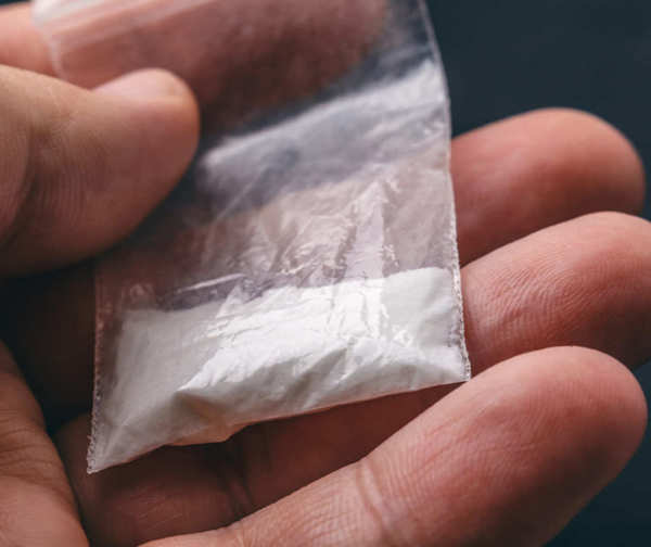 Ordenan prisión para policías que habrían “plantado” droga en un vehículo