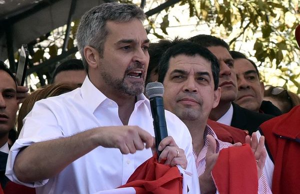 Abdo pide a sus “correlí” que se queden en casa porque considera la mejor forma de ayudar a su Gobierno - Nacionales - ABC Color