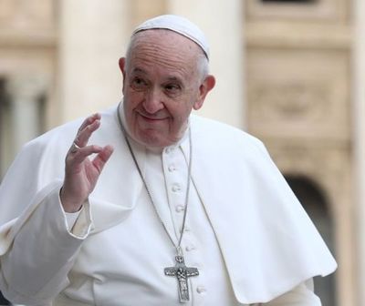 Francisco tras su visita a Irak: “La respuesta a la guerra no es otra guerra“