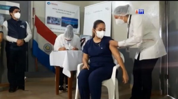 Arrancó la vacunación contra el coronavirus con dosis donadas | Noticias Paraguay