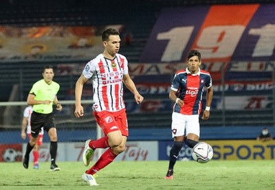 Zeballos responde y dice que si jugaba resultado sería diferente