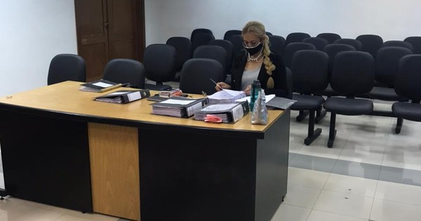 La Nación / Enfermera mandó matar a su esposo para cobrar el seguro de vida, fue condenada a 30 años de cárcel