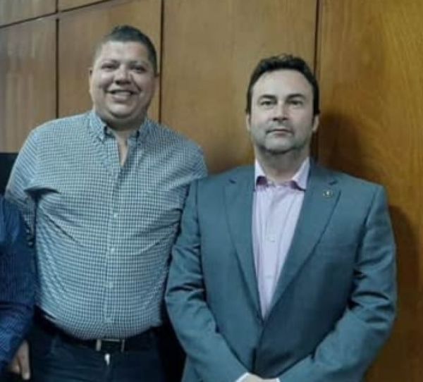 Fabricantes de software denuncian manejo irregular en IPS y exigen renuncia de Gubetich