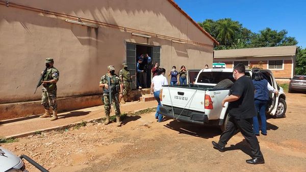 Mañana serán vacunados profesionales de blanco de Caazapá - Nacionales - ABC Color