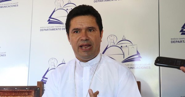 La Nación / Posturas contrarias entre referentes de la iglesia sobre el juicio a Abdo y Velázquez