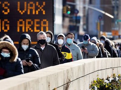 EEUU acumula 529.067 muertes y 29.149.380 contagios por Covid-19