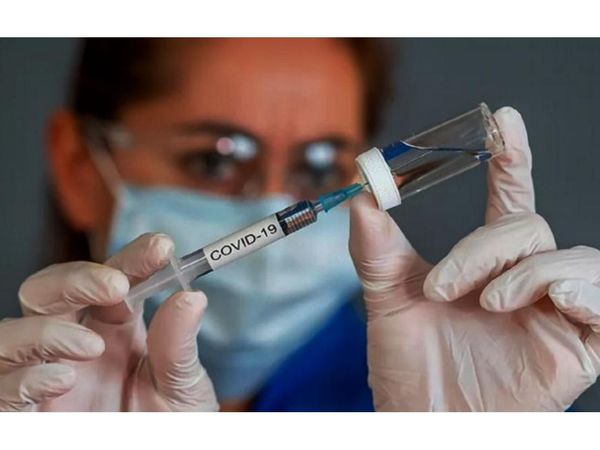 Vacuna:  Ex embajador acusa de negligente al Gobierno
