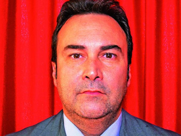 Gubetich renuncia al IPS y Abdo nombra a Bataglia
