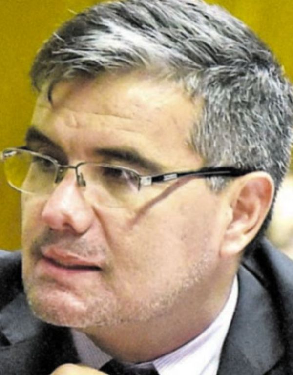Sancionan habilitación de buses alternativos en caso de paros - Nacionales - ABC Color