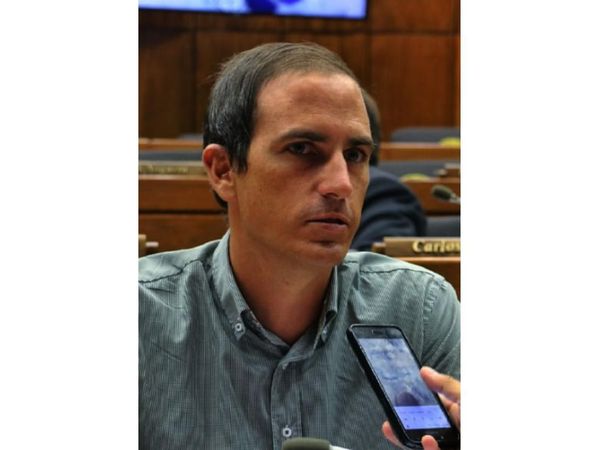 Rasmussen señala que demanda de cambio es fuerte
