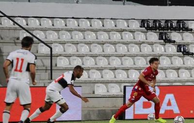 Nacional se hace fuerte en el “Bosque” y golea a Olimpia