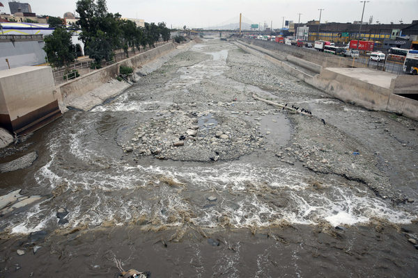 El futuro del agua de Lima se decide en los tribunales - MarketData