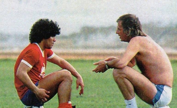 Diario HOY | Menotti dice que Maradona "con otra vida hubiese vivido muchos años más"