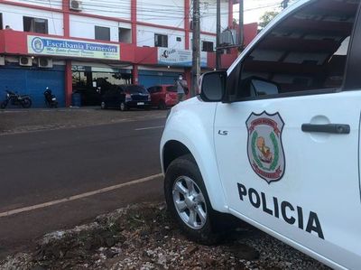CDE: en violento asalto, “motochorros” roban casi G. 25 millones de escribanía - ABC en el Este - ABC Color