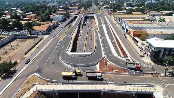 Realizaron pruebas de cargas en los puentes del Multiviaducto de CDE