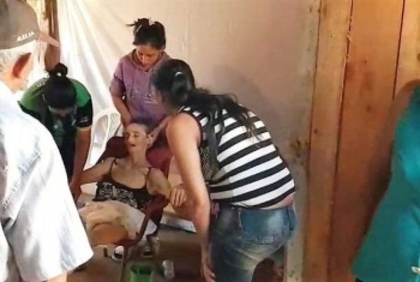 Mujer resucitó en pleno velorio, la llevaron de vuelta al hospital y allí murió