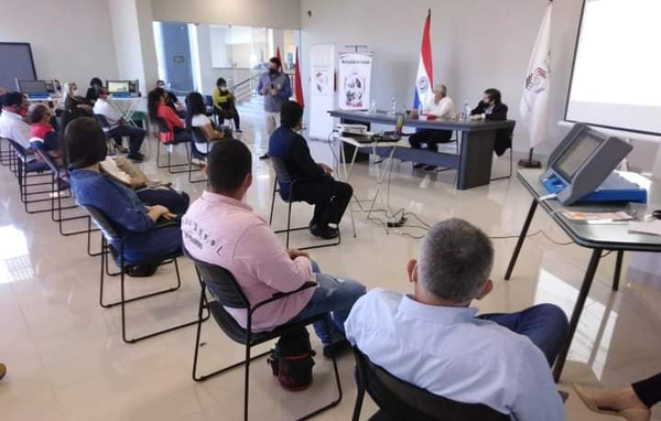 Lanzan Plan de Capacitación para las Elecciones Municipales en el Departamento de Caazapá - Noticiero Paraguay