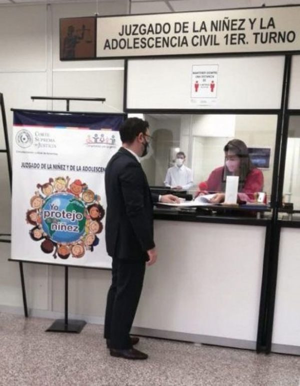 Presentan hábeas corpus genérico en Juzgado de Pedro Juan para buscar a hija de Carmen Villalba
