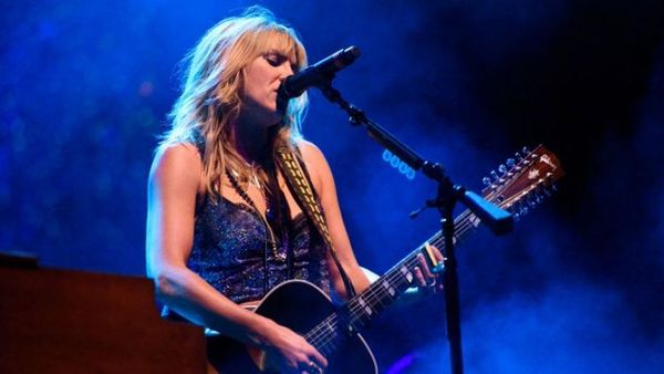 Marginadas en los Grammy, las rockeras reclaman su sitio