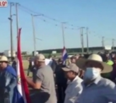 San Pedro: Pobladores protestan contra la corrupción - Paraguay.com