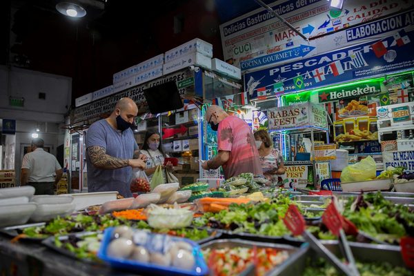 La inflación en Argentina se mantiene elevada y pone a prueba la meta oficial - MarketData