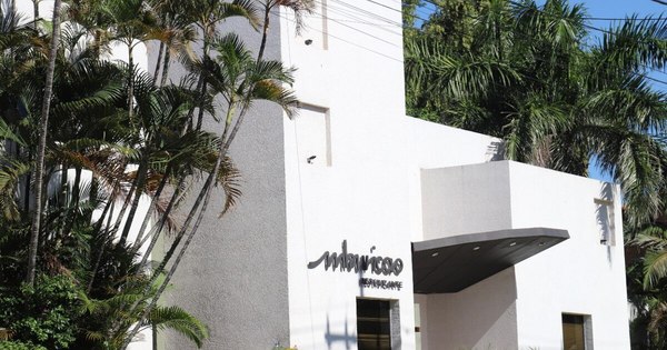 La Nación / Restaurante Mburicaó abre sus puertas después de un año