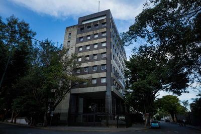 Estudio muestra que venezolanos quieren invertir, pero desconfían del Gobierno - MarketData