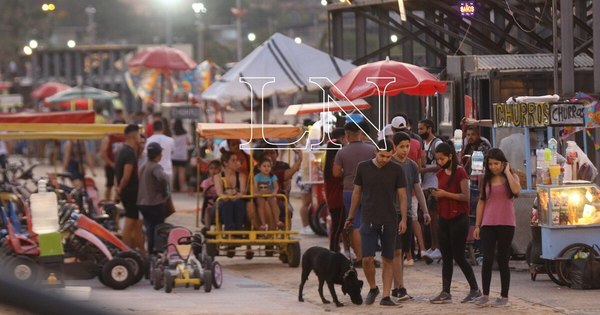 La Nación / Sociedades científicas piden aplicar restricciones y Salud baraja opciones