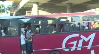 Nulo acatamiento de las medidas sanitarias en buses - C9N