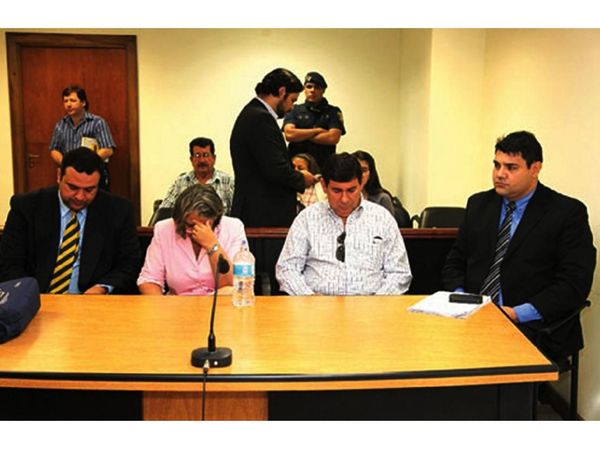 Comisario con pena de doce años y multimillonaria multa