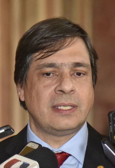 Gremio de médicos de IPS rechaza a Bataglia - Nacionales - ABC Color