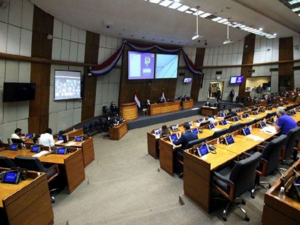 Senado pide asesoramiento a EEUU y Rusia para conseguir vacunas