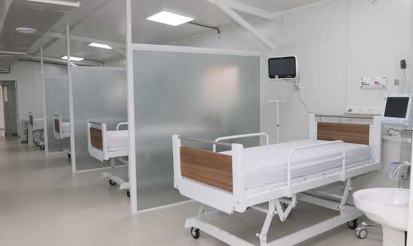 Anuncian reconversión de algunos hospitales polivalentes en respiratorios y más camas UTI | .::Agencia IP::.