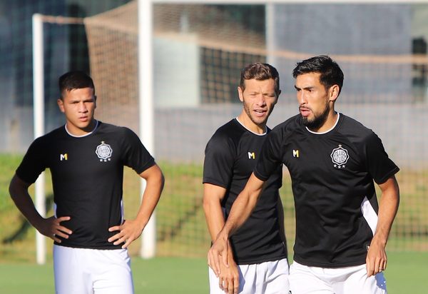 Gorosito prepara cambios tras dolorosa derrota ante Nacional