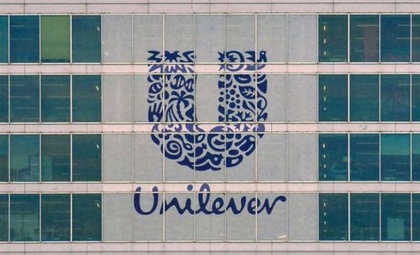 Unilever promueve la belleza inclusiva y elimina la palabra normal de sus productos