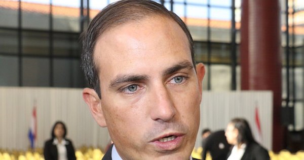 La Nación / Se acaba el tiempo: Patria Querida insta a Mario Abdo a comprar vacunas inmediatamente