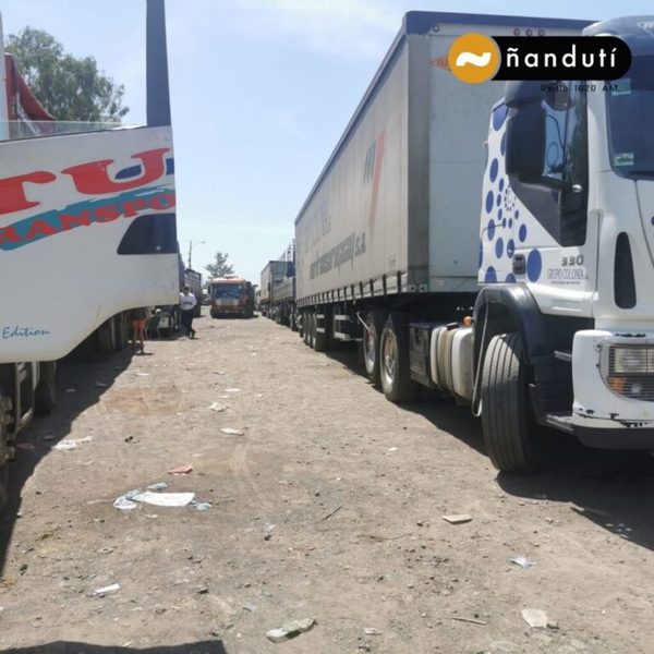 Levantan bloqueo de rutas para camioneros varados en Falcón | Ñanduti