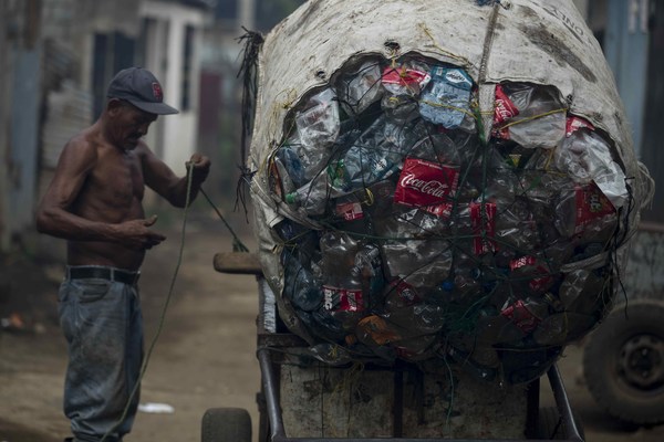 Cámara de Industria de Nicaragua advierte sobre el desabastecimiento de plástico - MarketData
