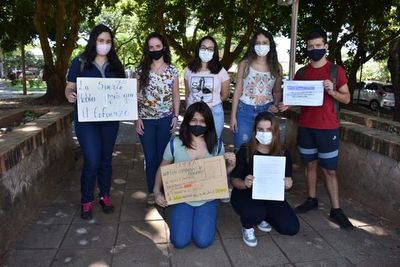 Cursillistas de Veterinaria urgen se subsanen problemas en exámenes de ingreso - Nacionales - ABC Color