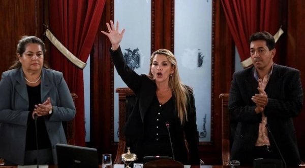 Diario HOY | Ordenan arrestar a la expresidenta interina de Bolivia por la crisis de 2019