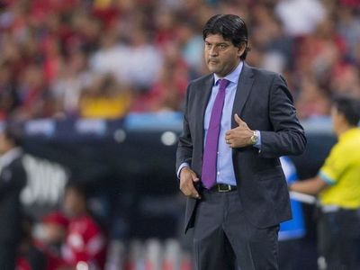 El libro "Príncipe del gol", el legado de José Cardozo
