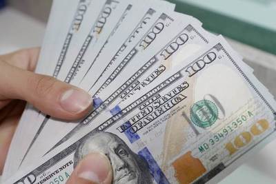 El peso mexicano cierra en 20,72 por dólar tras restablecerse en la semana - MarketData