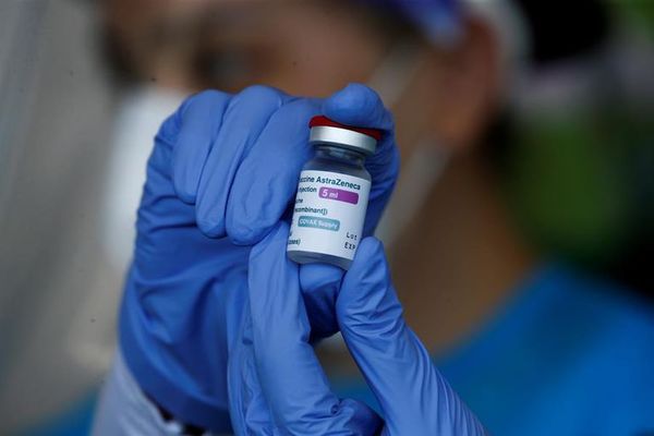 La OMS defiende la vacuna de AstraZeneca luego que varios países suspendieran su uso - Mundo - ABC Color