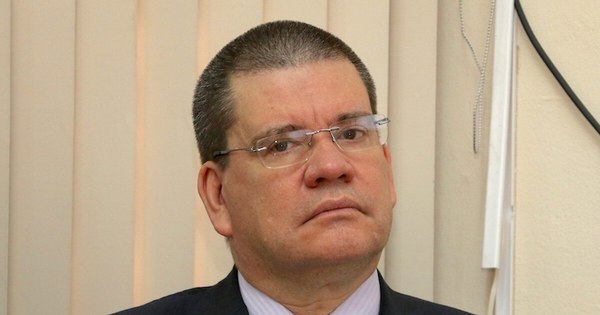 La Nación / Unas 36 mil dosis llegarían el martes y 64 mil, en semanas
