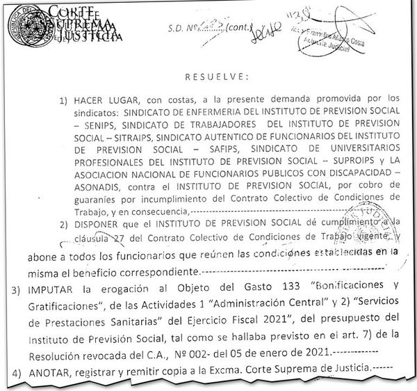 En época de crisis económica, IPS pagó aguinaldo extra a funcionarios - Nacionales - ABC Color