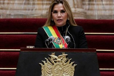 La ex presidenta de Bolivia, Jeanine Áñez, fue detenida por el supuesto “golpe de Estado” contra Evo Morales