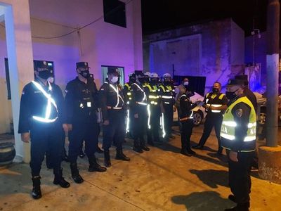 Policía reporta aprehendidos y detenidos en controles nocturnos