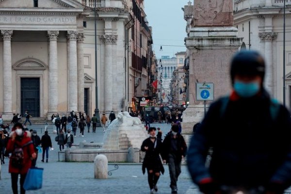 Italia decretó encierro total para 3 días de Semana Santa ante récord de contagios por Covid