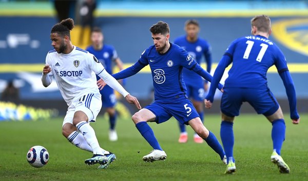 Chelsea sigue invicto con Tuchel, pero Leeds le puso un freno
